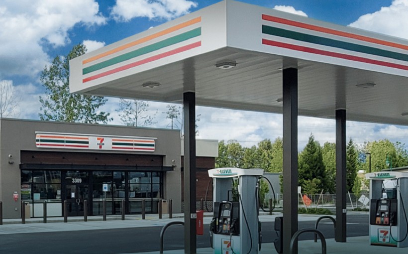 CA 7-Eleven Representative store with gas station