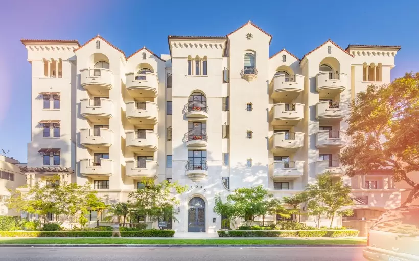 CA Luxe Villas apartments Brentwood Los Angeles
