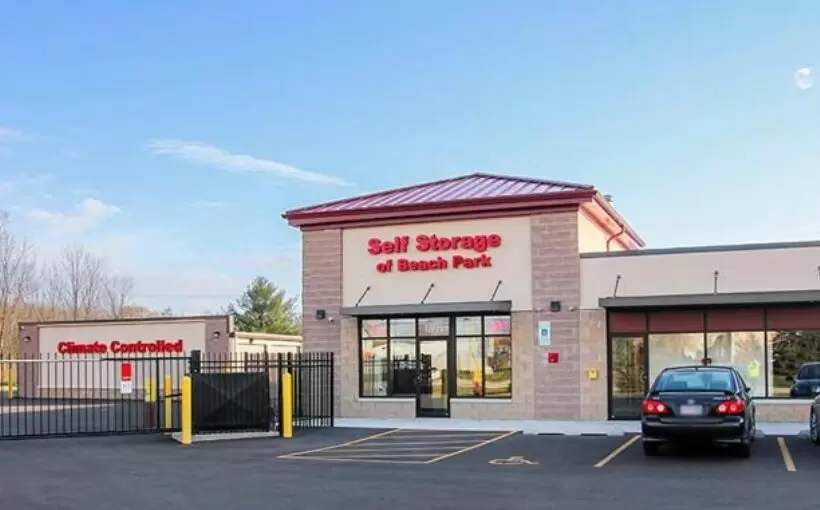 Chicago_Marcus&Millichap_SelfStorage