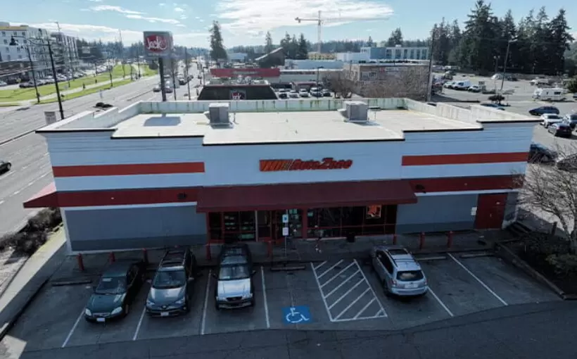 Marcus&Millichap_Autozone
