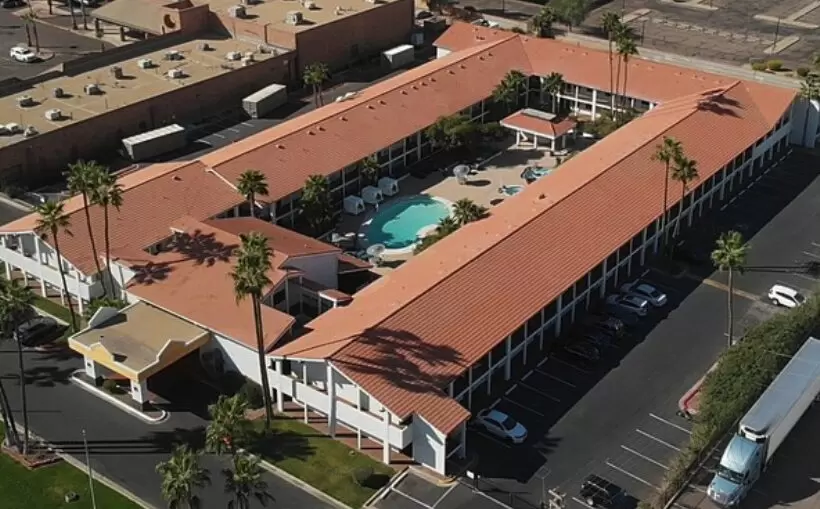 Crowdfunding developer to convert Mesa hotel rooms to apartments
