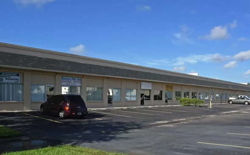 Avison Young brokers flex property sale in W. Palm Beach