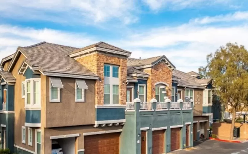 Axiom Properties WI