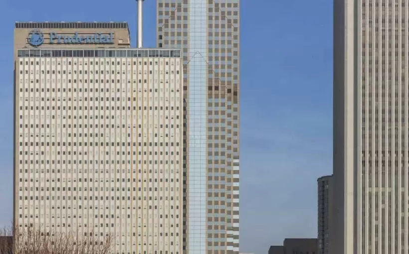 Chicago _Pru Plaza