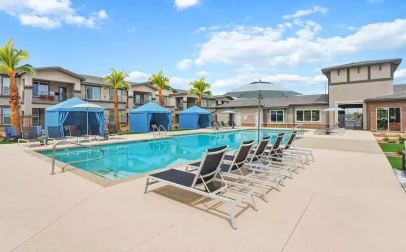 Tower 16 picks up 8th Phoenix apartments