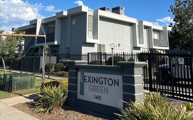 CA Lexington Green apartments El Cajon