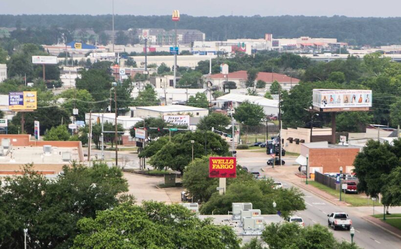 Conroe has building moratorium