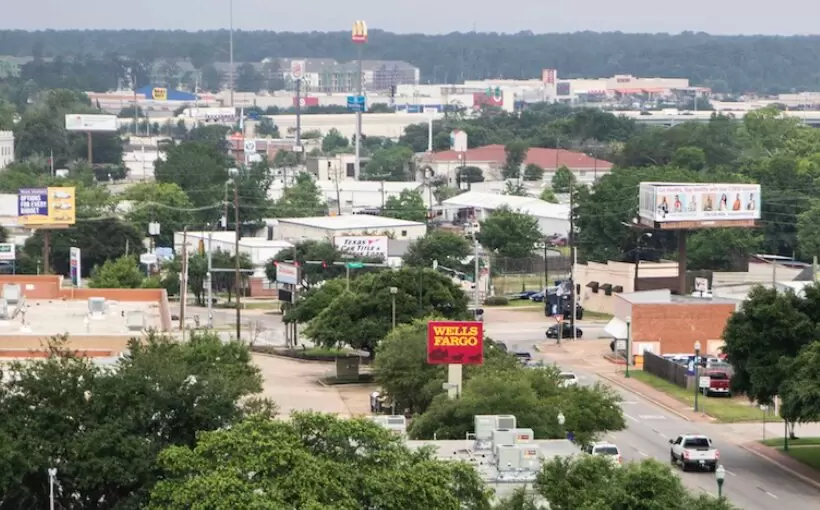 Conroe has building moratorium