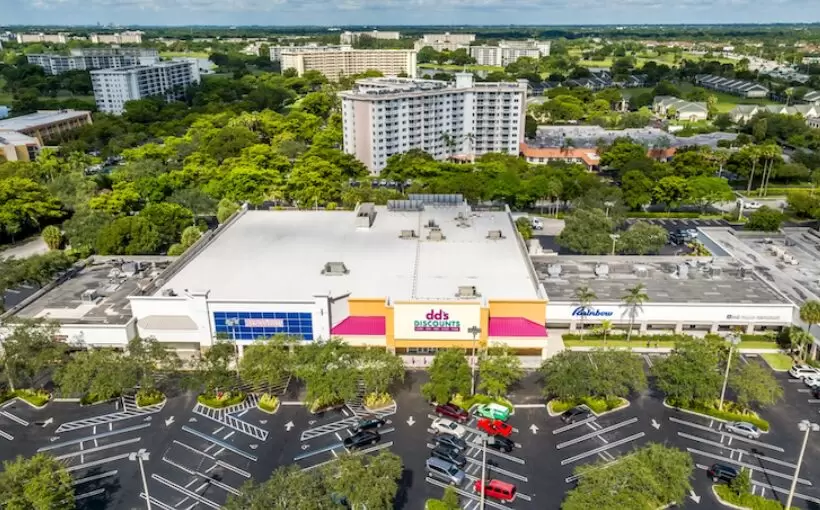 Palm-aire center