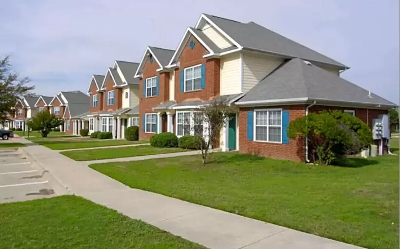 Greystone finds acquisition loan for FW affordable apartments