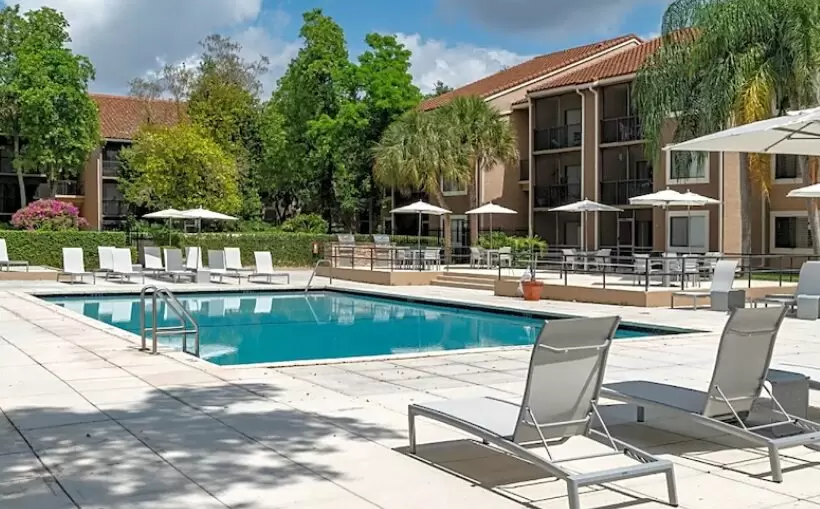 Cardone buys 2 D. Florida apartments