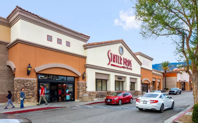 CA Falcon Ridge shopping center Fontana