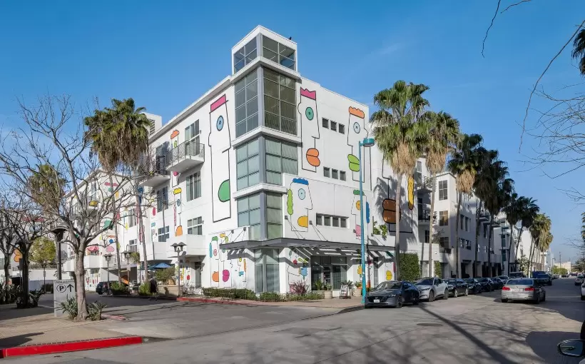 CA NoHo Lofts North Hollywood