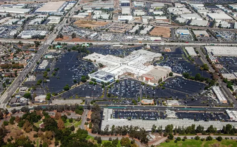 CA Puente Hills Mall City of Industry