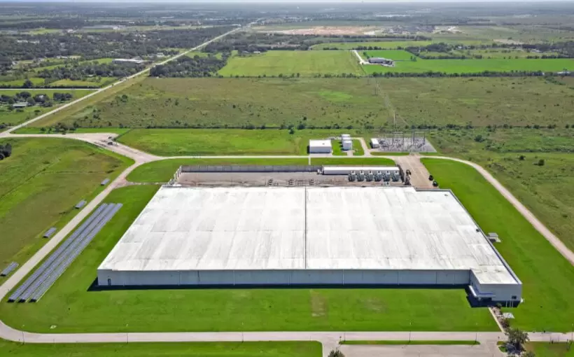 Serverfarm buys two large Houston data centers