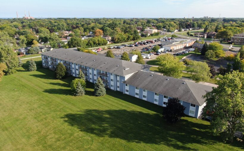 Sunset Village, Waukegan