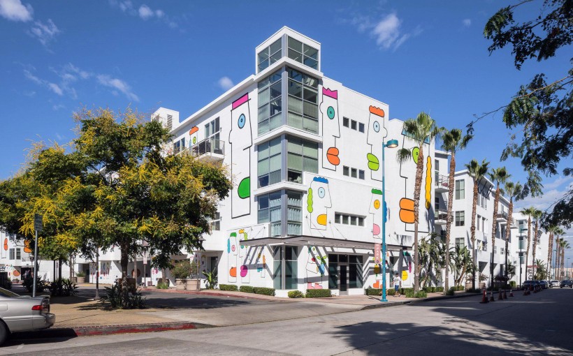 CA Lofts at NoHo Commons North Hollywood