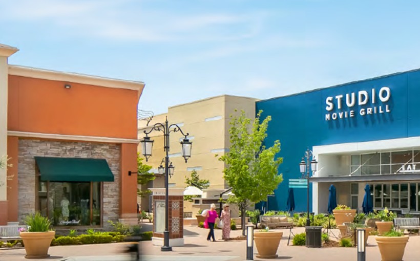 CA Simi Valley Town Center