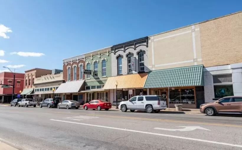 GVD building 222-unit apartment compalex in Texoma area