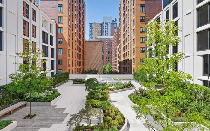 NY Bloom on 45th condos 500 West 45th Street