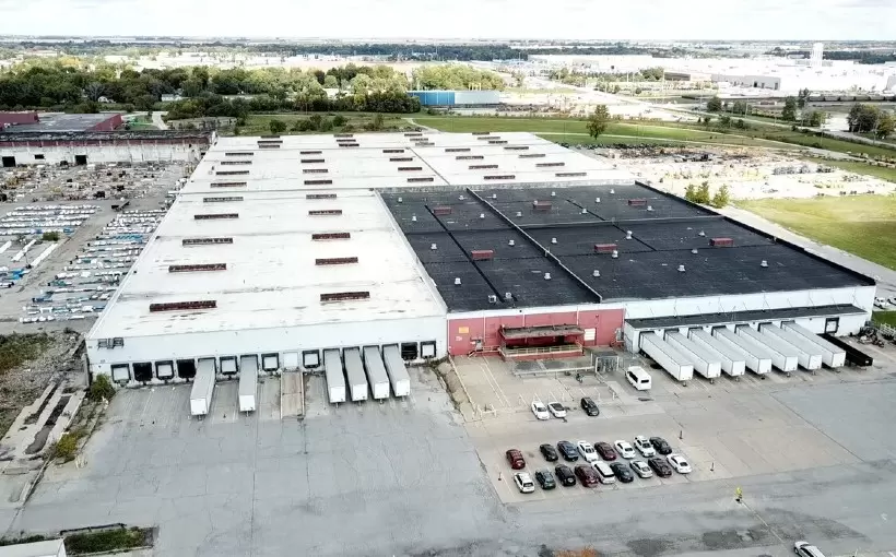 CHI 2500 North 22nd Street Decatur IL Weiss Realty