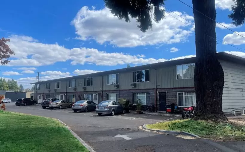 Data CPlainsmen Apartments