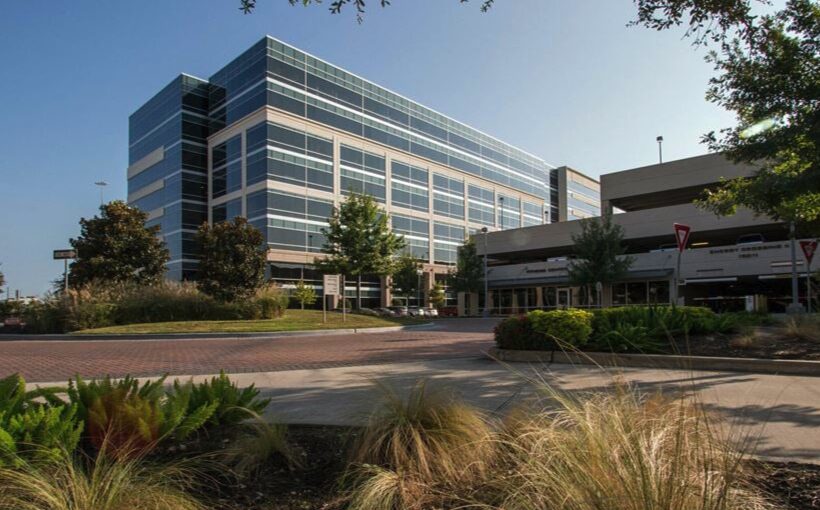 Energy Crossing II sold in Houston