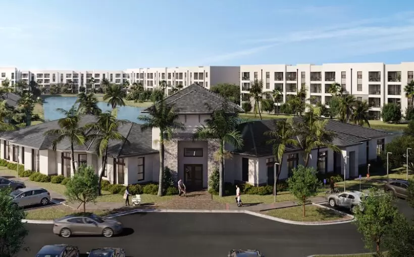 412-unit Siesta Lakes opens in Cape Coral