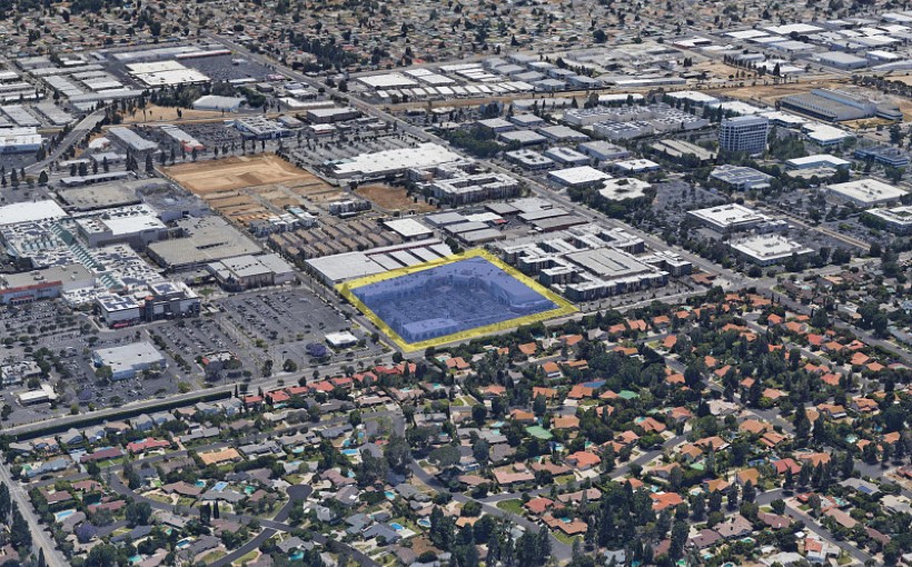 CA Plaza di Northridge aerial Kimco Realty