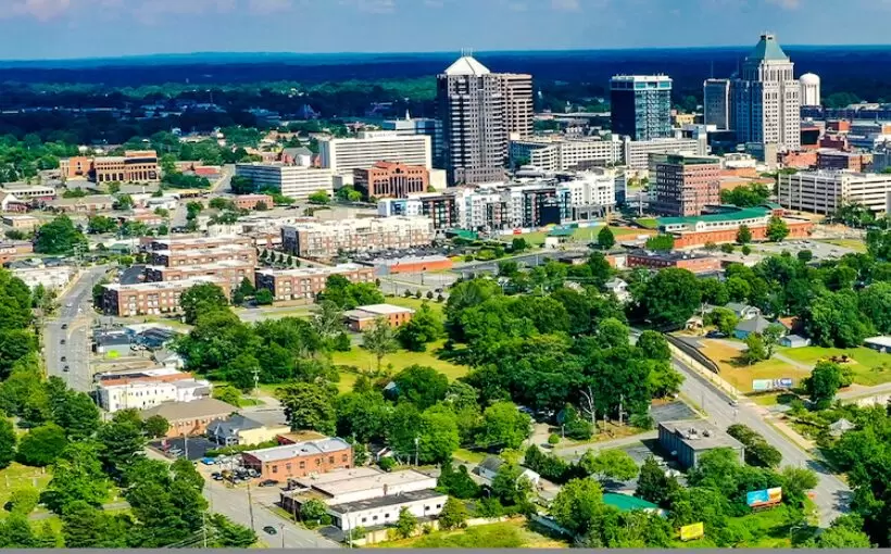 Leon scores financing for Morrisville apartments