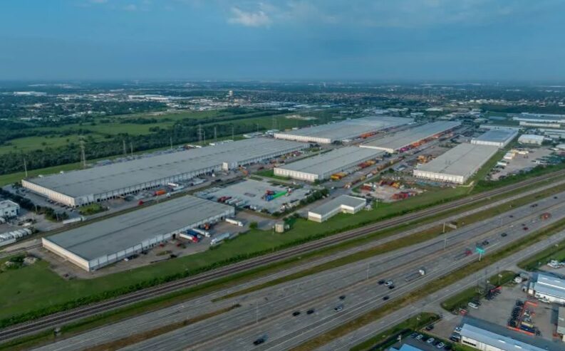 Stonepeak pays $244M for 6 Houston warehouse assets