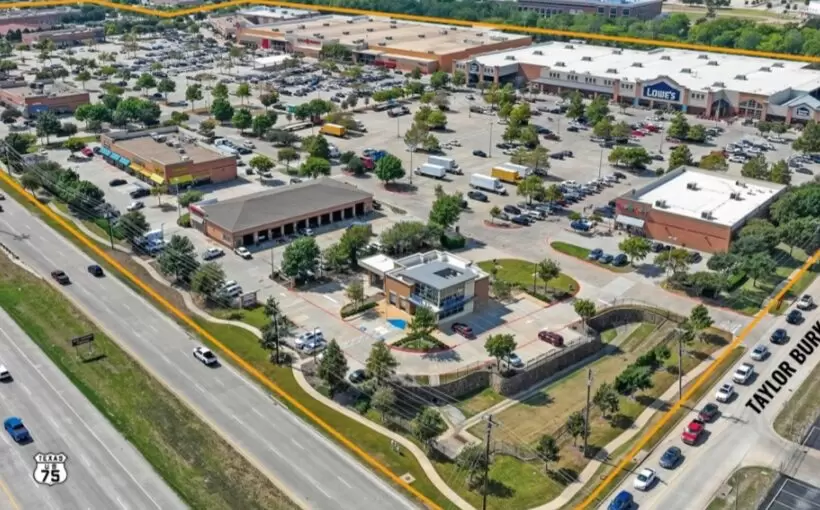 Younger picks up McKinney, Longview retail centers