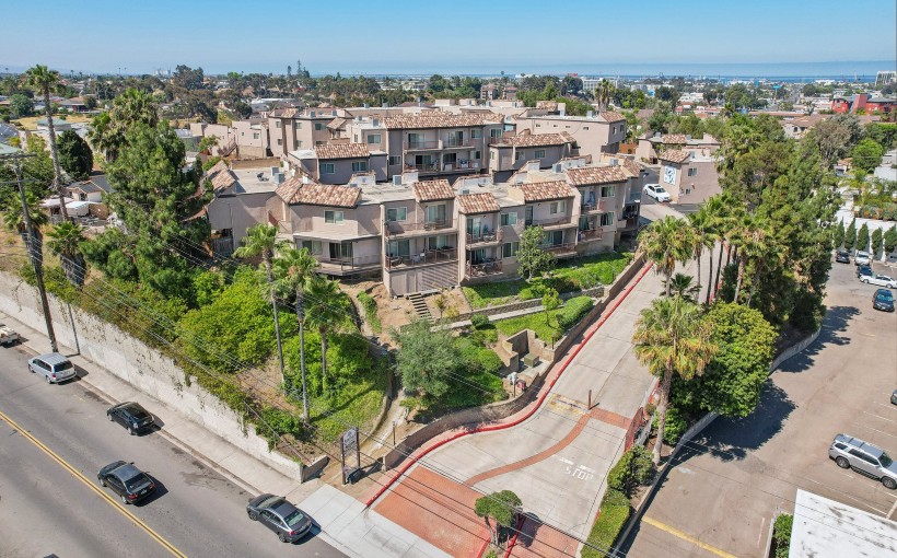 CA 940 Palm Avenue National City