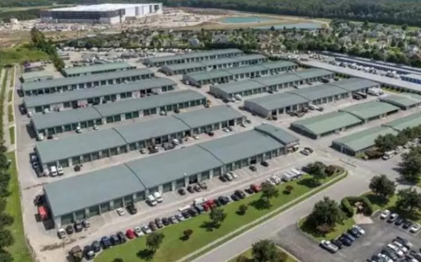 Castleton Commerce Center