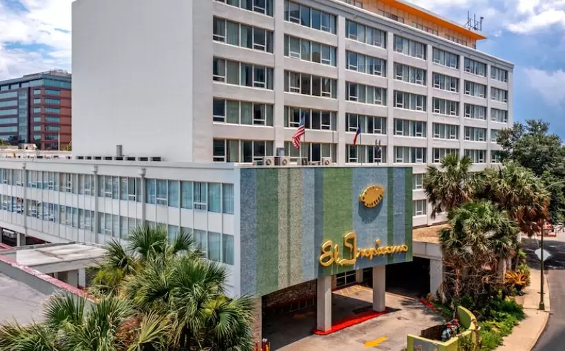 El Tropicano gets $79M construction loan for renovations