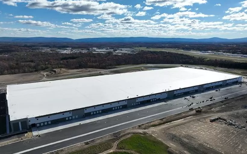 Colliers_One Logistics Park