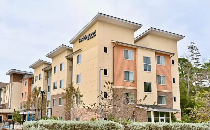 courtyard city place gets facelift