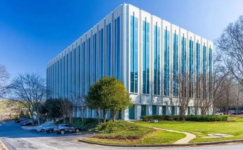Nealry 200k-sf Sandy Springs office sells for $14M