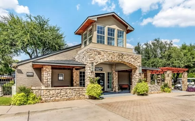 S2 buys Landmark at Gleneagles in DFW