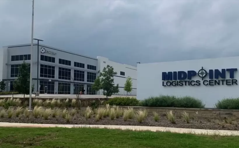 Panattoni unloads 1.6M-SF Lancaster warehouses