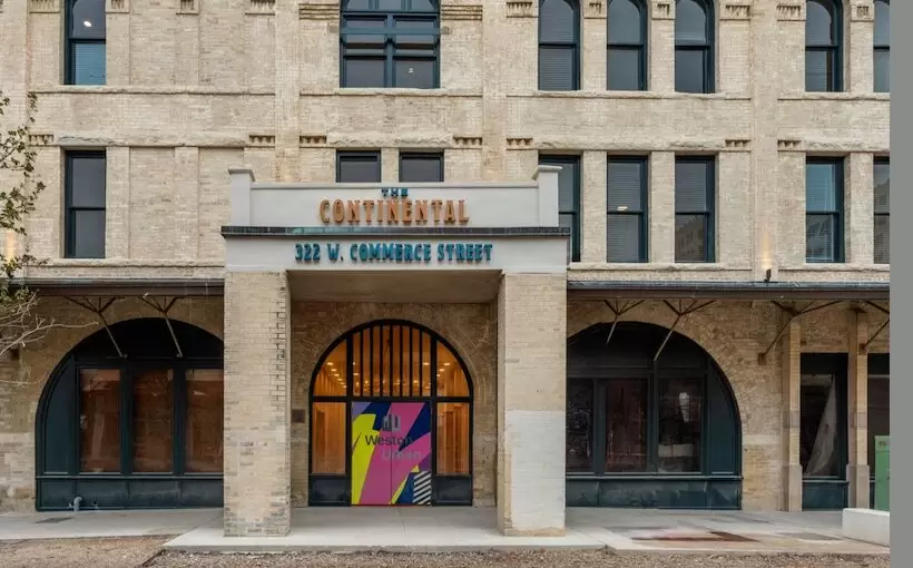 The Placemakr Continental