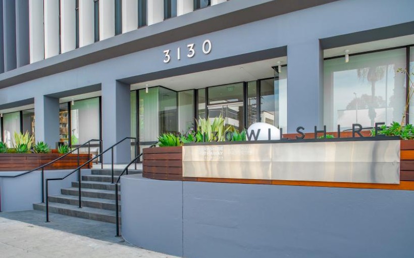 CA 3130 Wilshire Blvd entrance Santa Monica