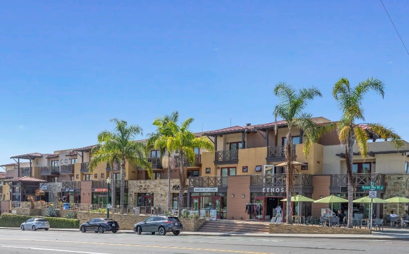 CA The Lofts at Moonlight Beach Encinitas