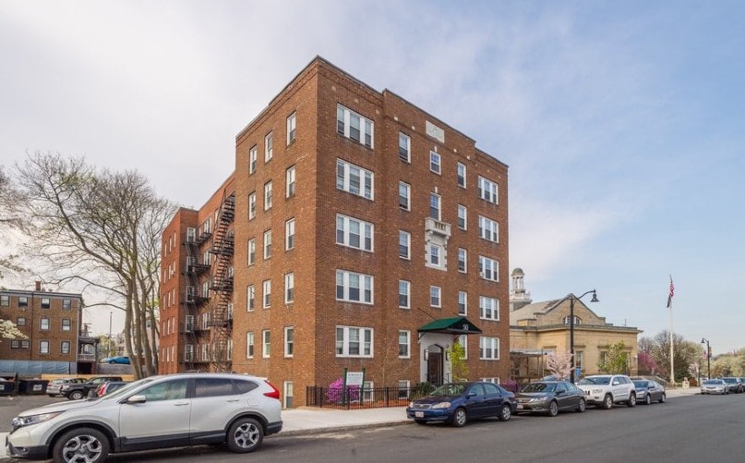 BOS 50 Broadway Beverly MA