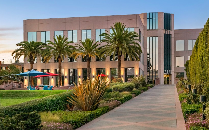 CA BH Properties Mission City Entry