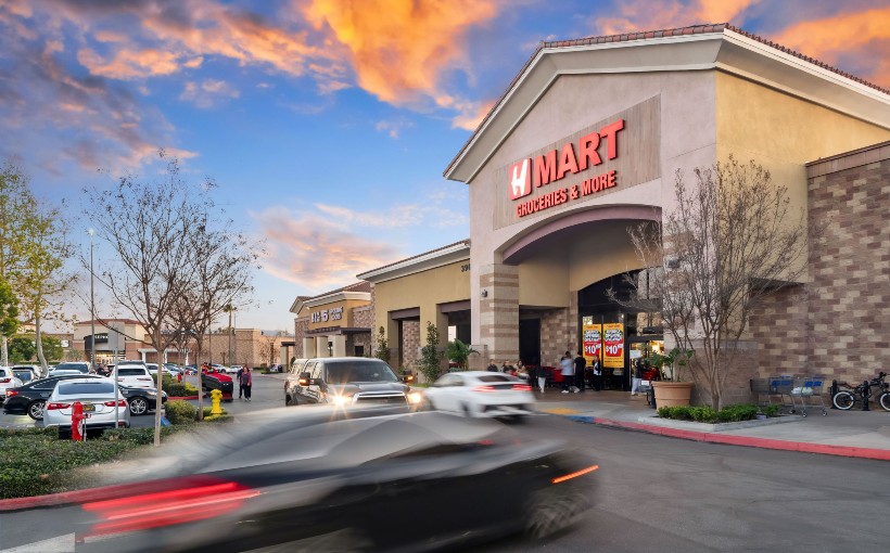 CA Chino Spectrum Towne Center H Mart