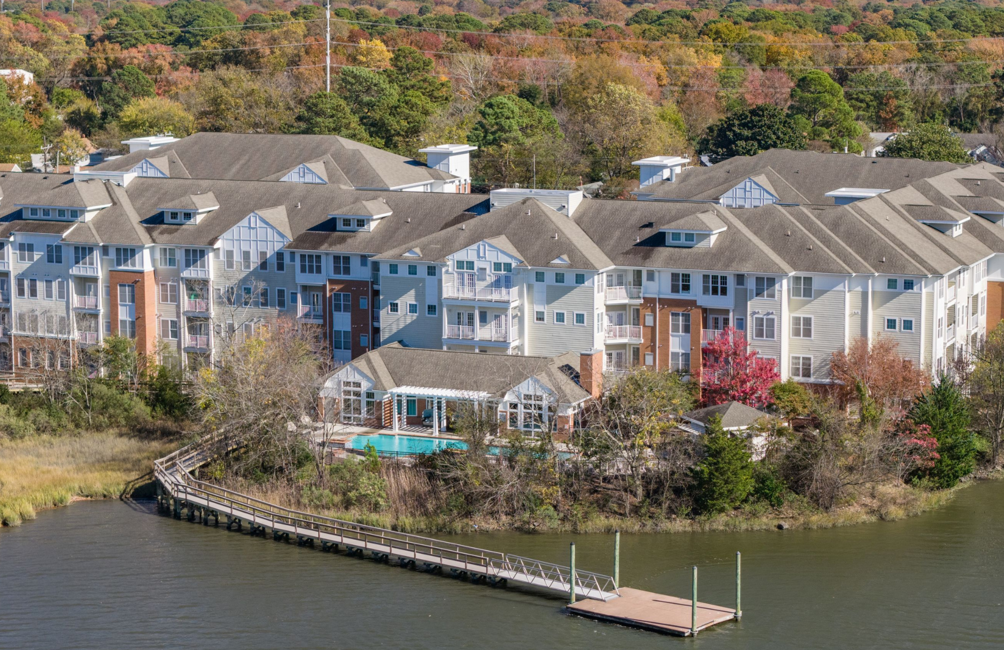 Promenade Pointe