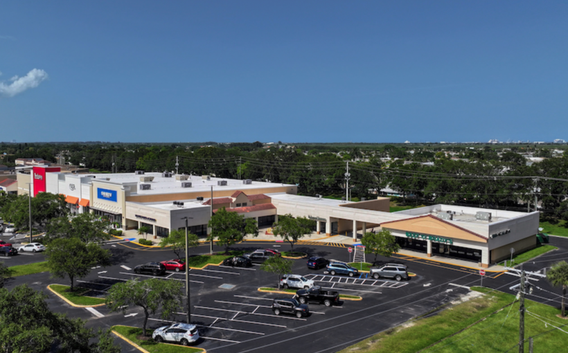 Shoppes at Victoria Square