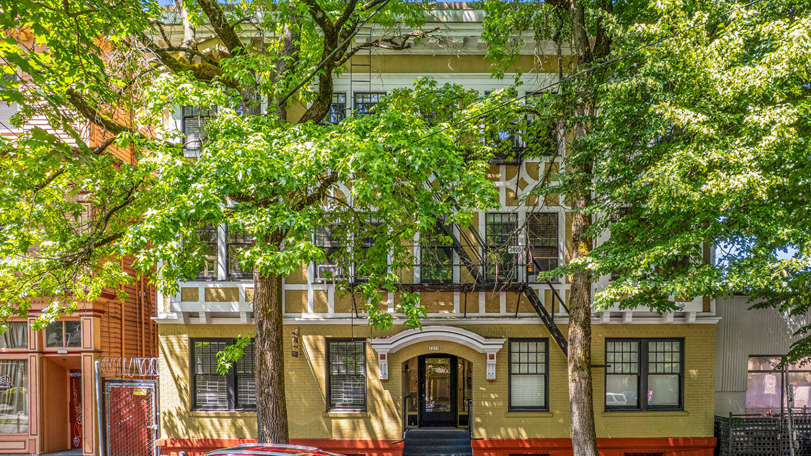 The Evelyn Apts