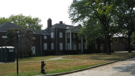 NY Governors Island Building 324 cropped
